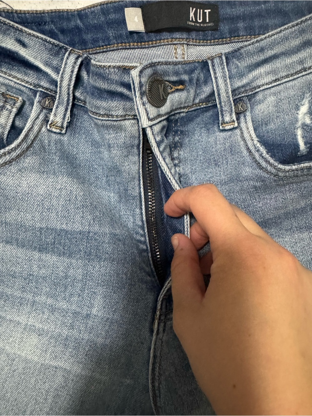 KUT from the Kloth Rachael Fab AB Non-Joan High Rise Jeans — Size 4 - Picture 7 of 8